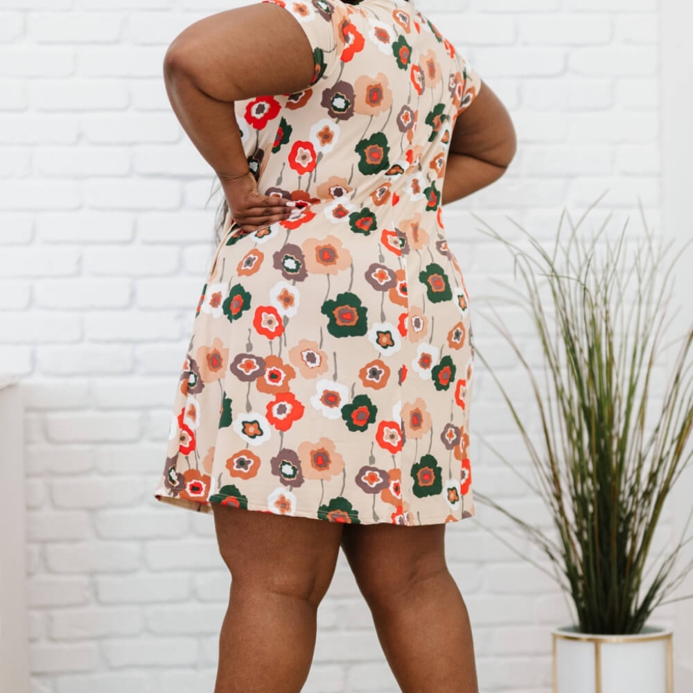 P & Rose Full Size Flower Market Floral Dress with Pockets - Picture 10 of 11
